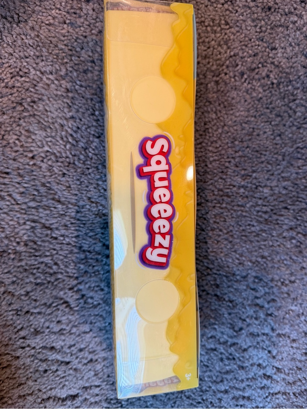 Squeeze Yellow & Green Butter Toy Packaging - Picture 4 of 4